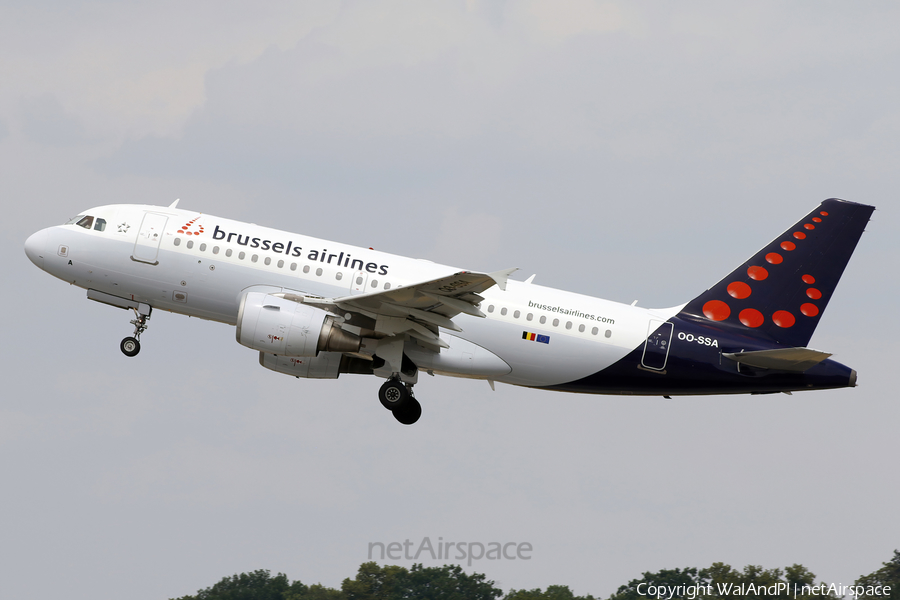 Brussels Airlines Airbus A319-111 (OO-SSA) | Photo 522370
