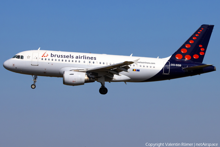 Brussels Airlines Airbus A319-111 (OO-SSB) | Photo 523735