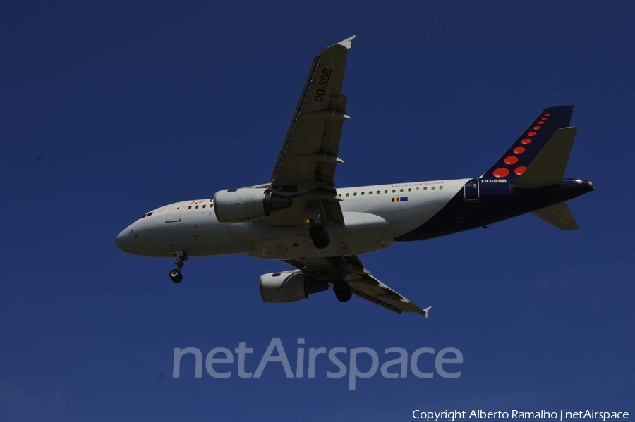 Brussels Airlines Airbus A319-111 (OO-SSB) | Photo 345028