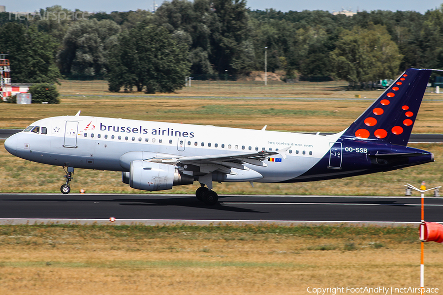 Brussels Airlines Airbus A319-111 (OO-SSB) | Photo 150892