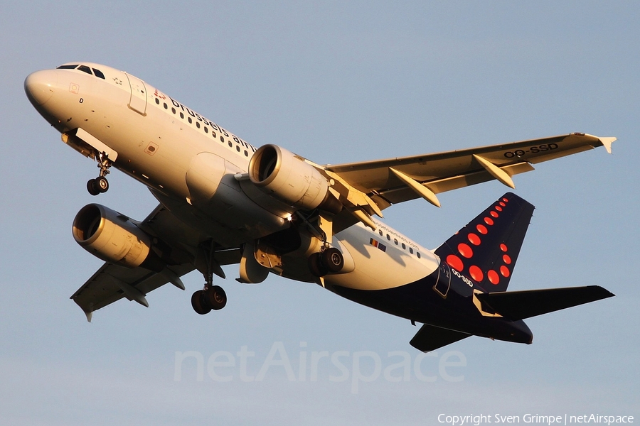 Brussels Airlines Airbus A319-112 (OO-SSD) | Photo 16075
