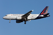 Brussels Airlines Airbus A319-112 (OO-SSD) at  London - Heathrow, United Kingdom