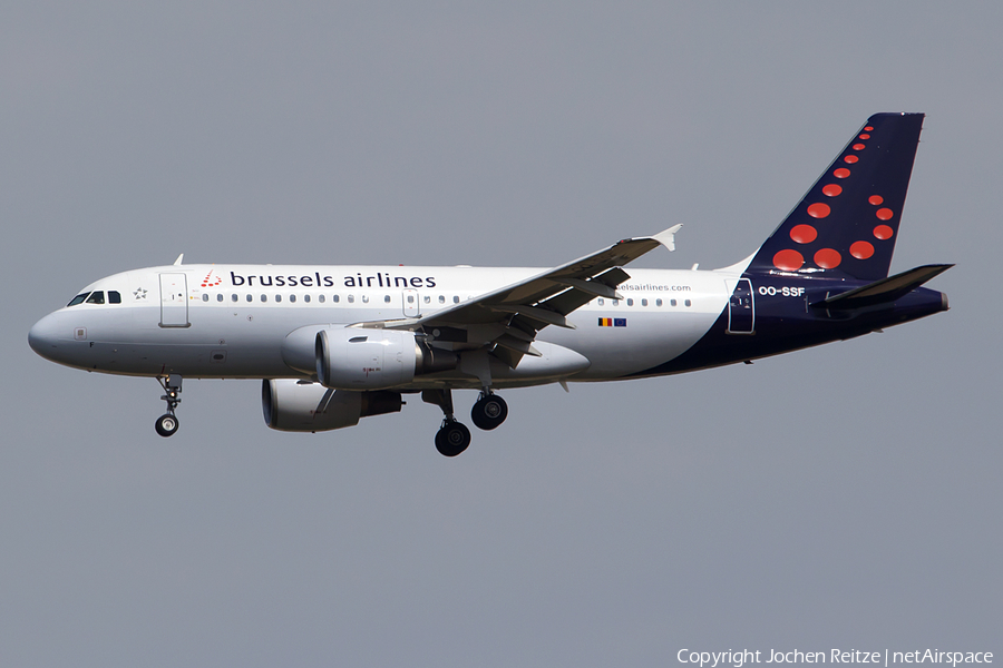 Brussels Airlines Airbus A319-111 (OO-SSF) | Photo 80020