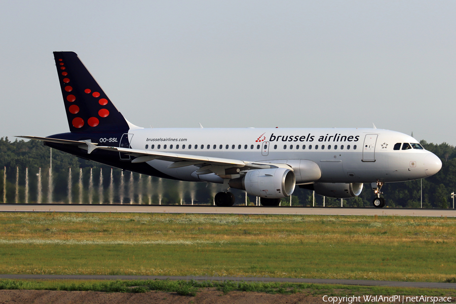Brussels Airlines Airbus A319-111 (OO-SSL) | Photo 465216