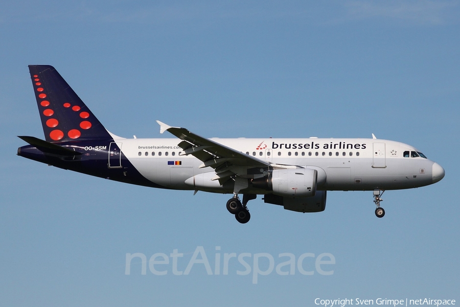 Brussels Airlines Airbus A319-112 (OO-SSM) | Photo 33694