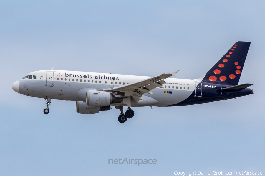 Brussels Airlines Airbus A319-113 (OO-SSP) | Photo 92725