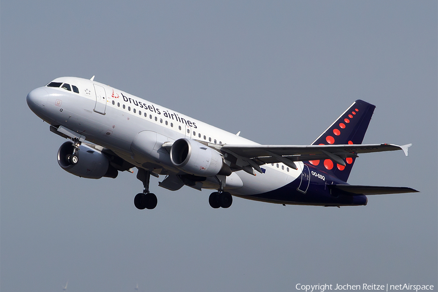 Brussels Airlines Airbus A319-112 (OO-SSQ) | Photo 79862
