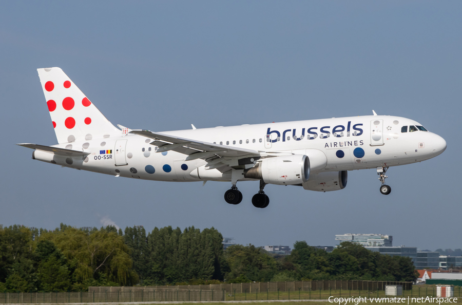 Brussels Airlines Airbus A319-112 (OO-SSR) | Photo 572815