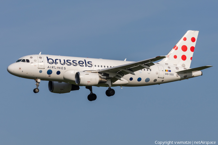 Brussels Airlines Airbus A319-111 (OO-SSS) | Photo 572724