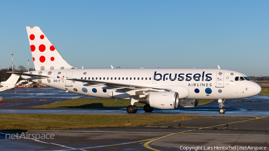 Brussels Airlines Airbus A319-111 (OO-SSS) | Photo 487703