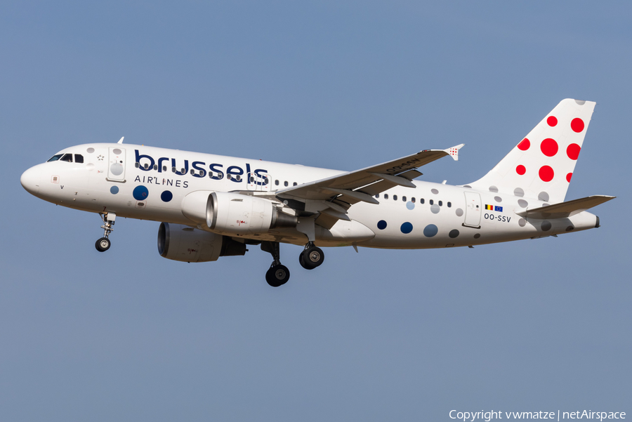 Brussels Airlines Airbus A319-111 (OO-SSV) | Photo 593865