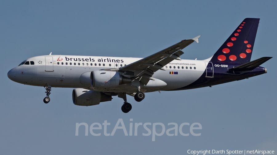 Brussels Airlines Airbus A319-111 (OO-SSW) | Photo 230005