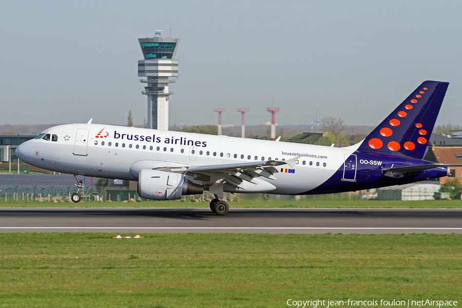 Brussels Airlines Airbus A319-111 (OO-SSW) | Photo 238490