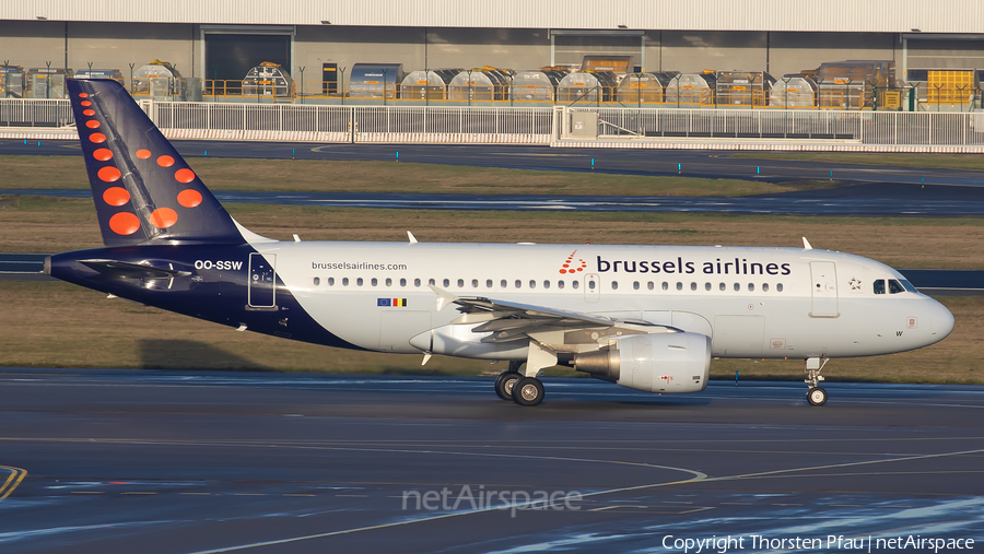 Brussels Airlines Airbus A319-111 (OO-SSW) | Photo 440225