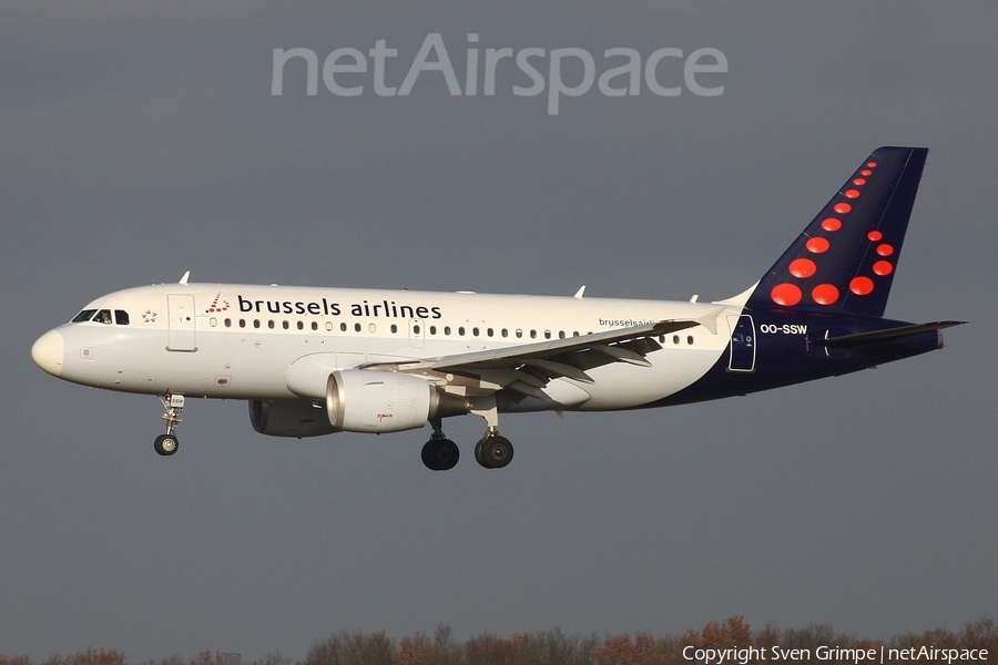 Brussels Airlines Airbus A319-111 (OO-SSW) | Photo 22703