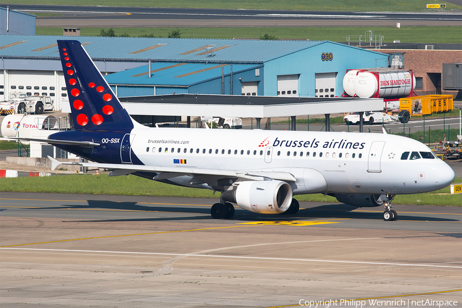 Brussels Airlines Airbus A319-111 (OO-SSX) | Photo 256858