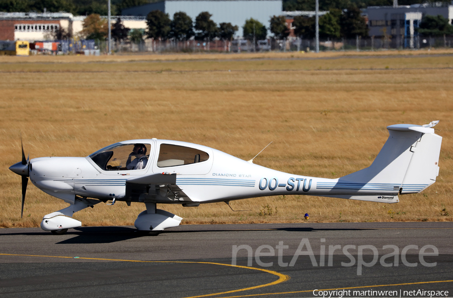 (Private) Diamond DA40D Diamond Star (OO-STU) | Photo 256833