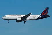Brussels Airlines Airbus A320-214 (OO-TCV) at  London - Heathrow, United Kingdom