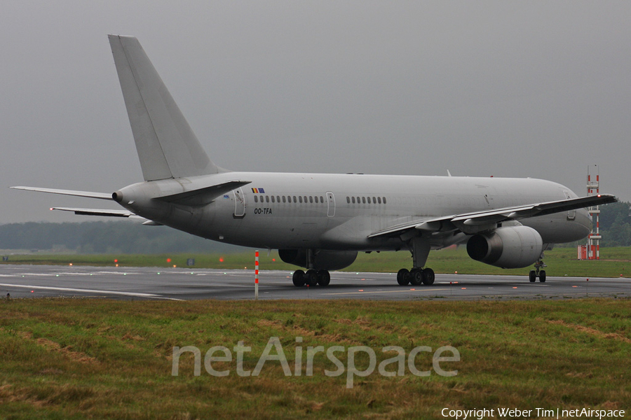 TNT Airways Boeing 757-28A(C) (OO-TFA) | Photo 119184