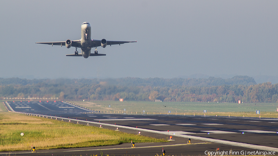 TNT Airways Boeing 757-28A(C) (OO-TFA) | Photo 89946