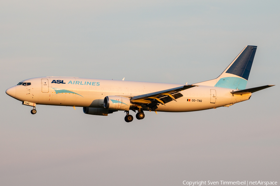 ASL Airlines Belgium Boeing 737-4M0(SF) (OO-TNQ) | Photo 513964