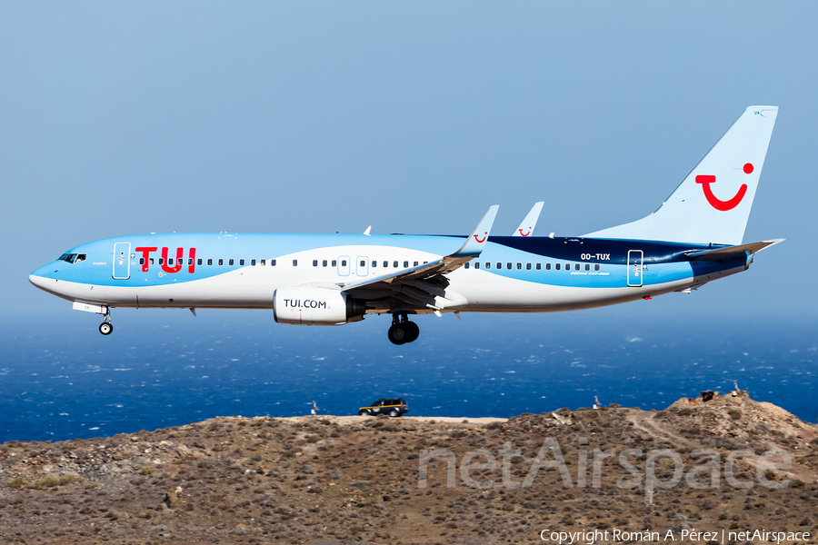 TUI Airlines Belgium Boeing 737-86N (OO-TUX) | Photo 344859