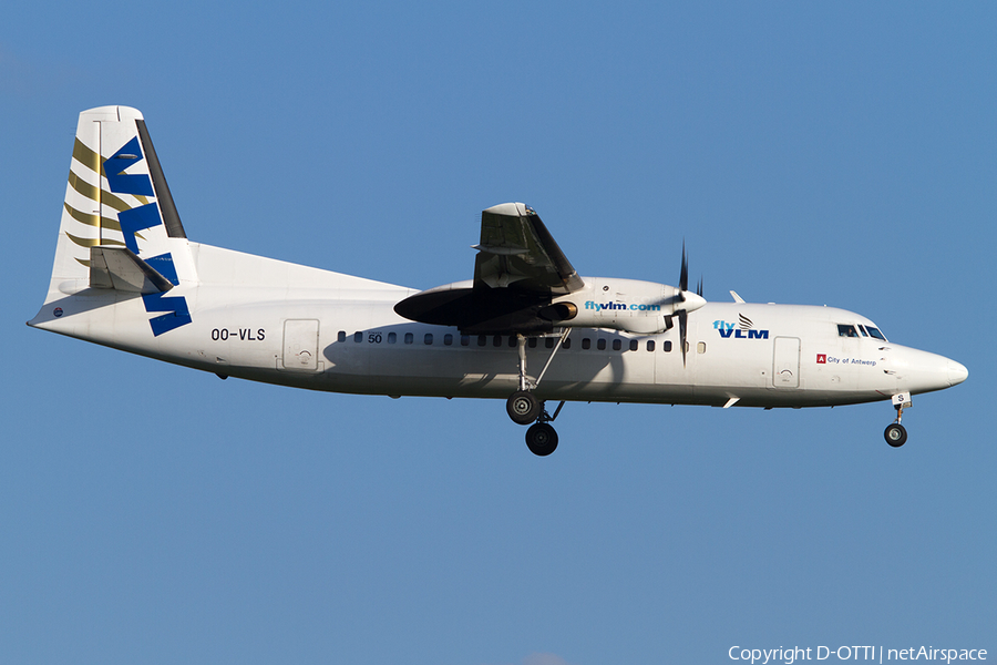 VLM Airlines Fokker 50 (OO-VLS) | Photo 494095