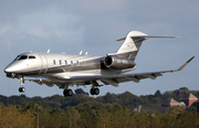 Abelag Aviation Bombardier BD-100-1A10 Challenger 350 (OO-WEG) at  Farnborough, United Kingdom