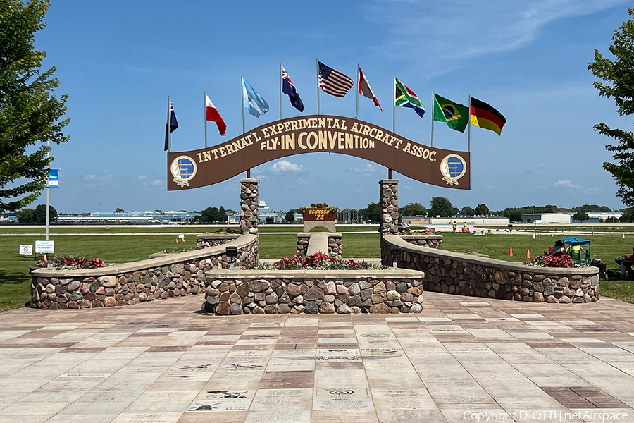 Aviation photo 634923