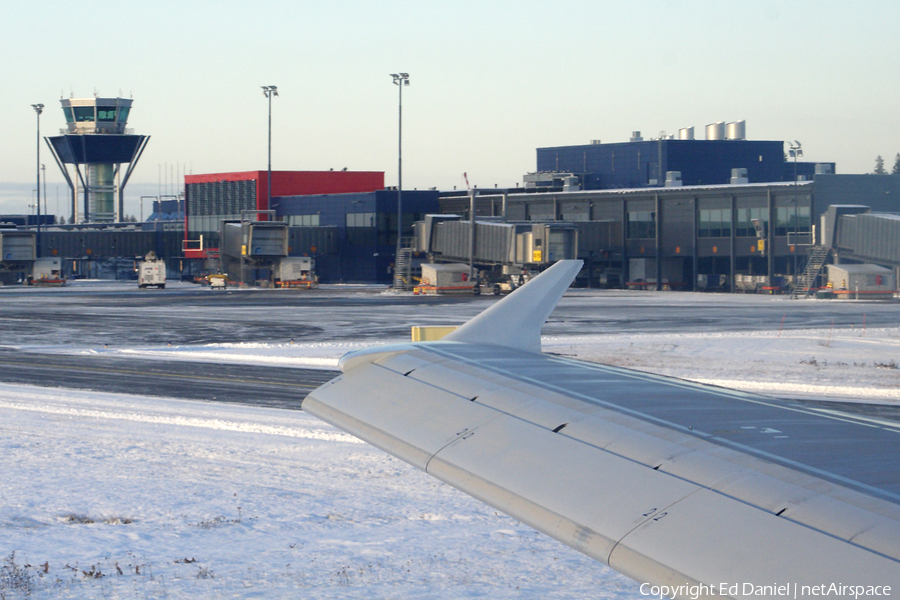 Aviation photo 131072