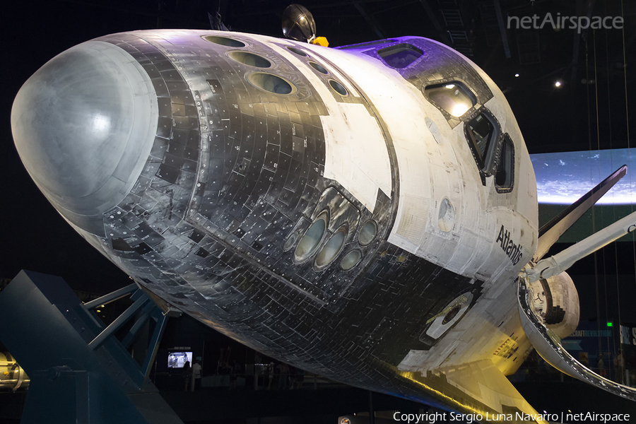 NASA Rockwell Space Shuttle Orbiter (OV-104) | Photo 562600