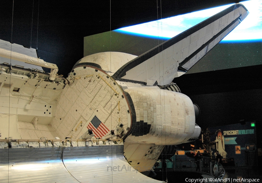 NASA Rockwell Space Shuttle Orbiter (OV-104) | Photo 445718