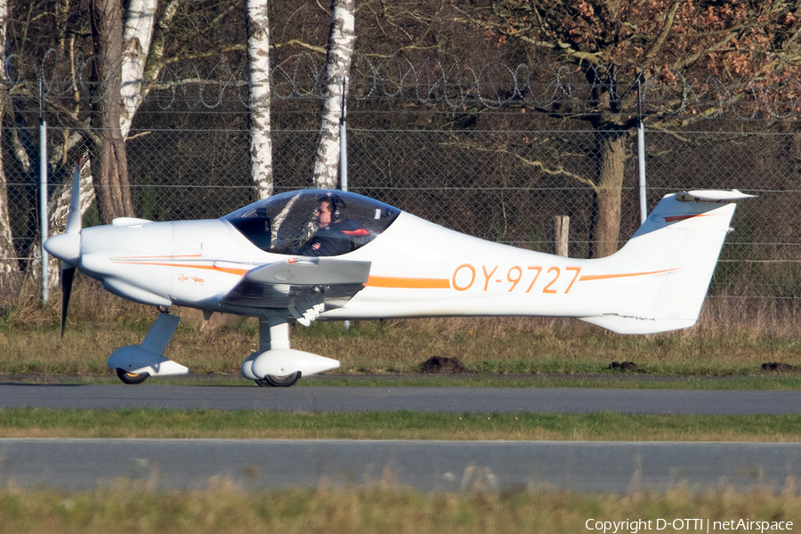 (Private) Dyn'Aéro MCR01 Banbi (OY-9727) | Photo 655416