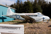 Dansk Faldskaerms Union De Havilland DH.104 Dove 8 (OY-BHZ) at  Stauning, Denmark