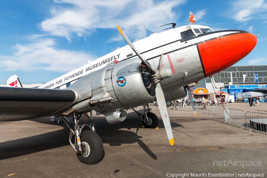 Danish Dakota Friends Douglas DC-3A (OY-BPB) | Photo 186090