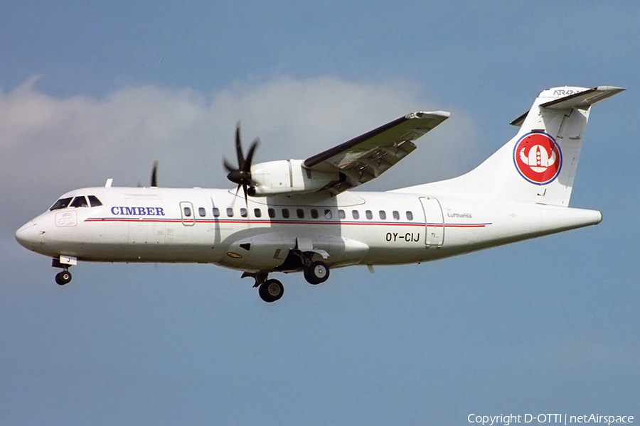 Cimber Air ATR 42-500 (OY-CIJ) | Photo 318072