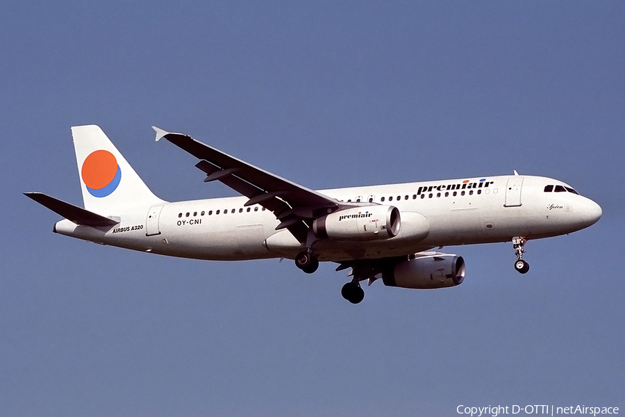 Premiair Airbus A320-231 (OY-CNI) | Photo 142311