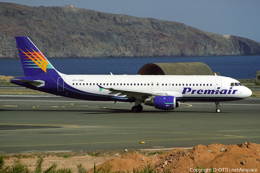 Premiair Airbus A320-212 (OY-CNR) | Photo 377094