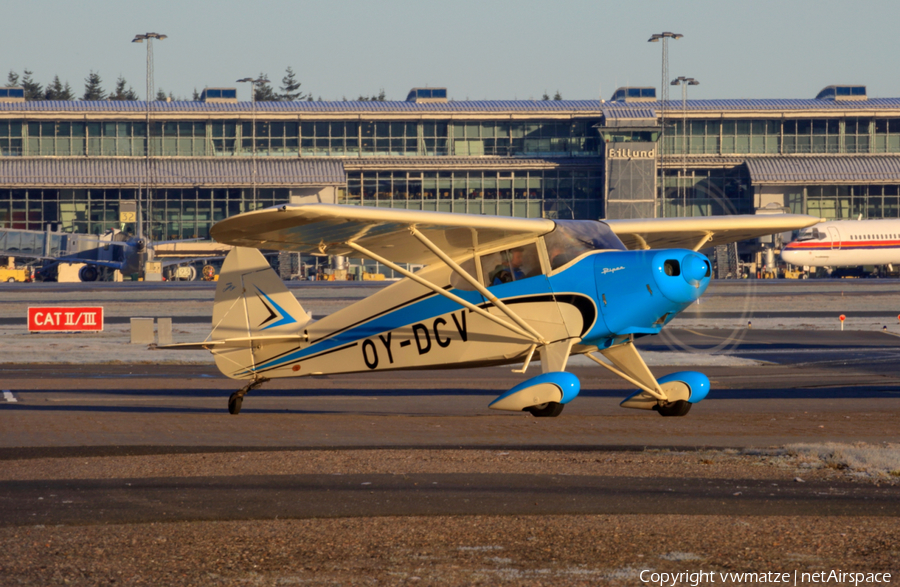 (Private) Piper PA-22-108 Colt (OY-DCV) | Photo 209191