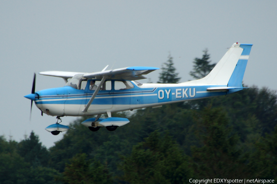 (Private) Cessna F172H Skyhawk (OY-EKU) | Photo 291778