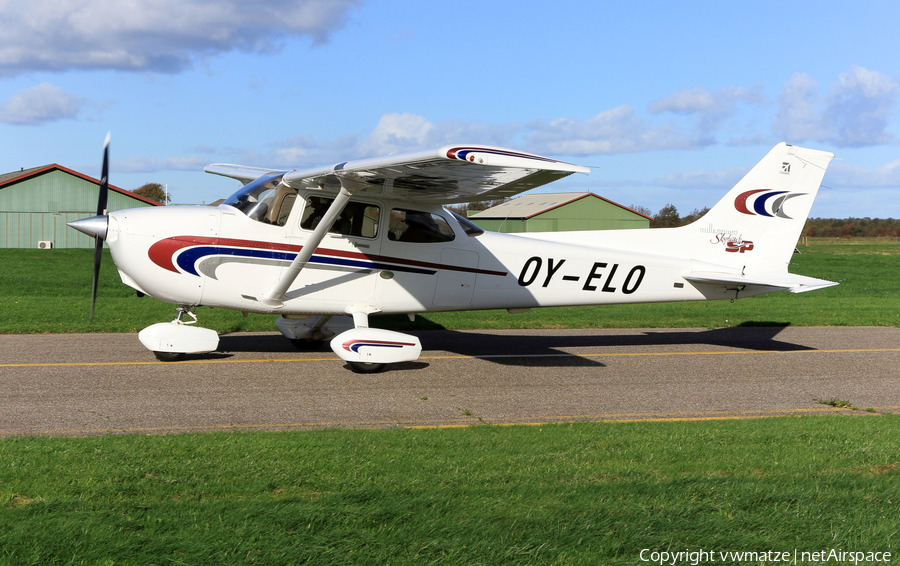 (Private) Cessna 172S Skyhawk SP (OY-ELO) | Photo 195804