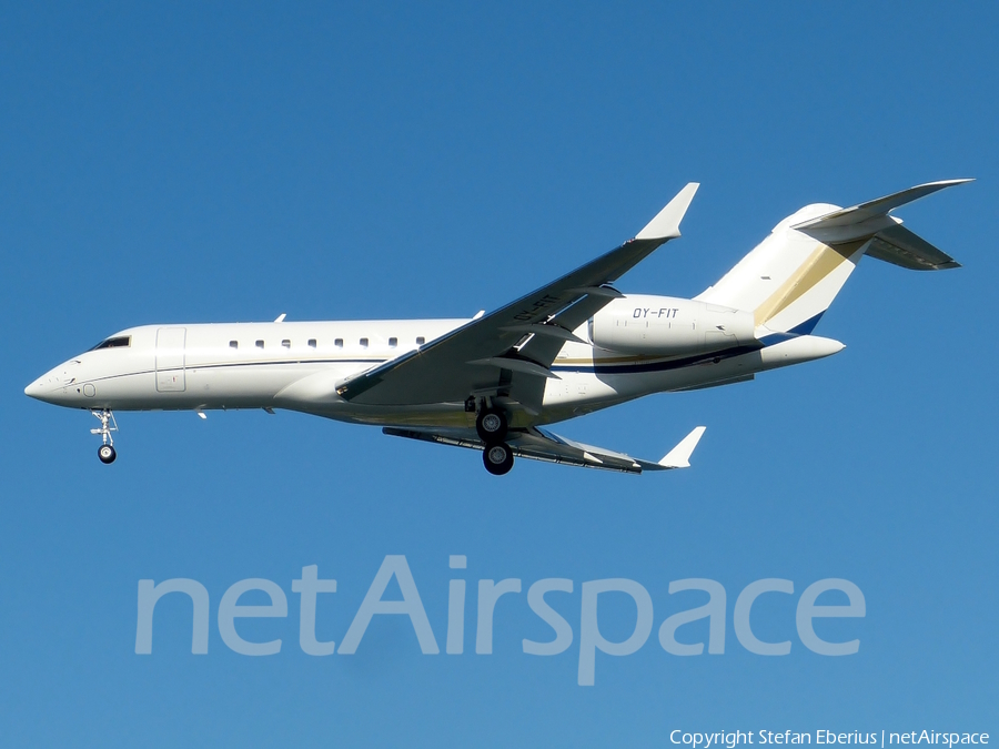 Execujet Scandinavia Bombardier BD-700-1A11 Global 5000 (OY-FIT) | Photo 653262