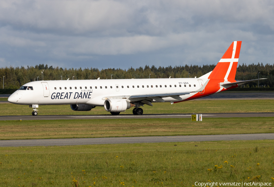 Great Dane Airlines Embraer ERJ-195LR (ERJ-190-200LR) (OY-GDA) | Photo 406303