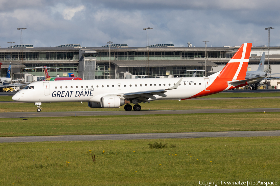 Great Dane Airlines Embraer ERJ-195LR (ERJ-190-200LR) (OY-GDA) | Photo 406304
