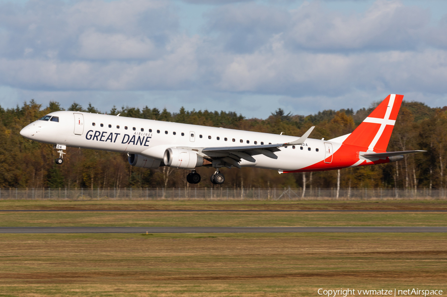 Great Dane Airlines Embraer ERJ-195LR (ERJ-190-200LR) (OY-GDA) | Photo 407420