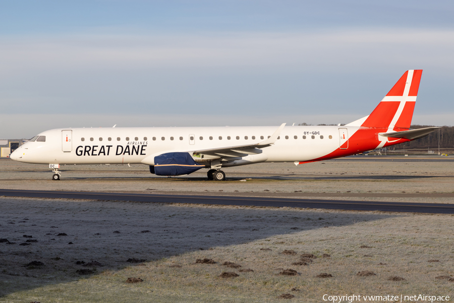 Great Dane Airlines Embraer ERJ-195LR (ERJ-190-200LR) (OY-GDC) | Photo 547682