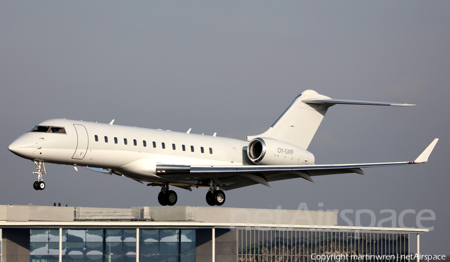 Execujet Europe Bombardier BD-700-1A10 Global Express XRS (OY-GMF) | Photo 359277