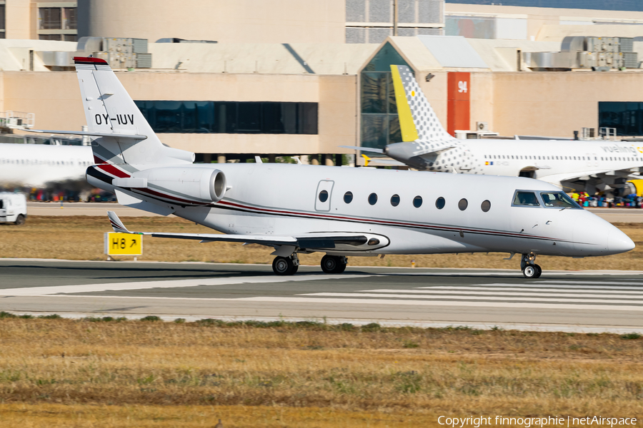 FlexFlight Gulfstream G200 (OY-IUV) | Photo 572135