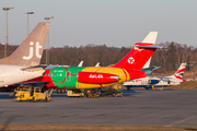 Jet Time Boeing 737-3L9 (OY-JTC) at  Billund, Denmark