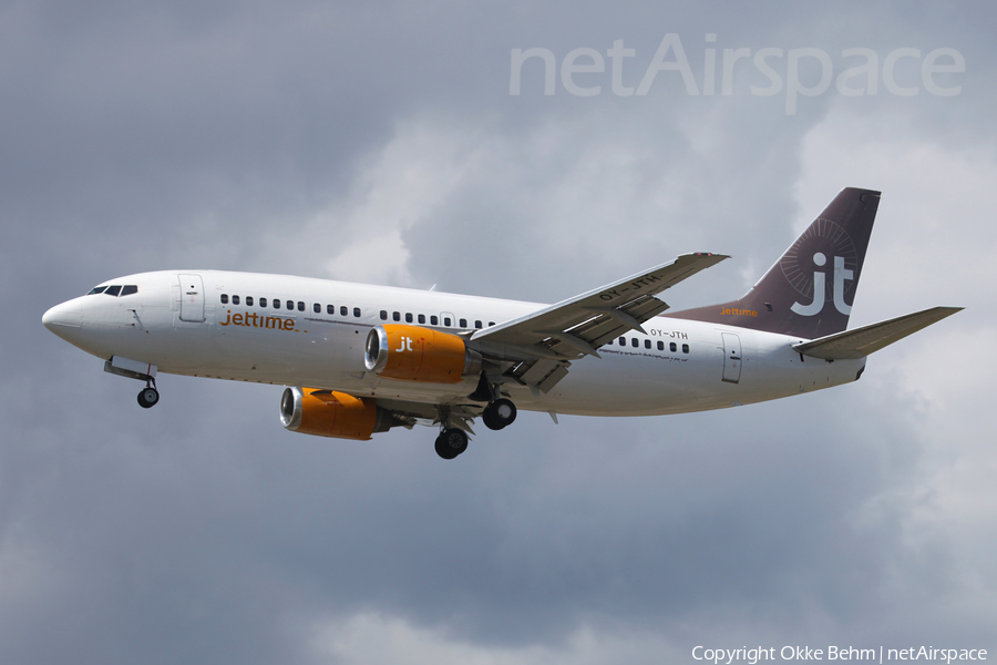 Jet Time Boeing 737-3Y0(BDQC) (OY-JTH) | Photo 70765